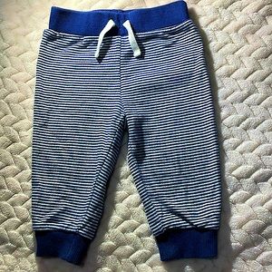 Striped pants (blue and white)